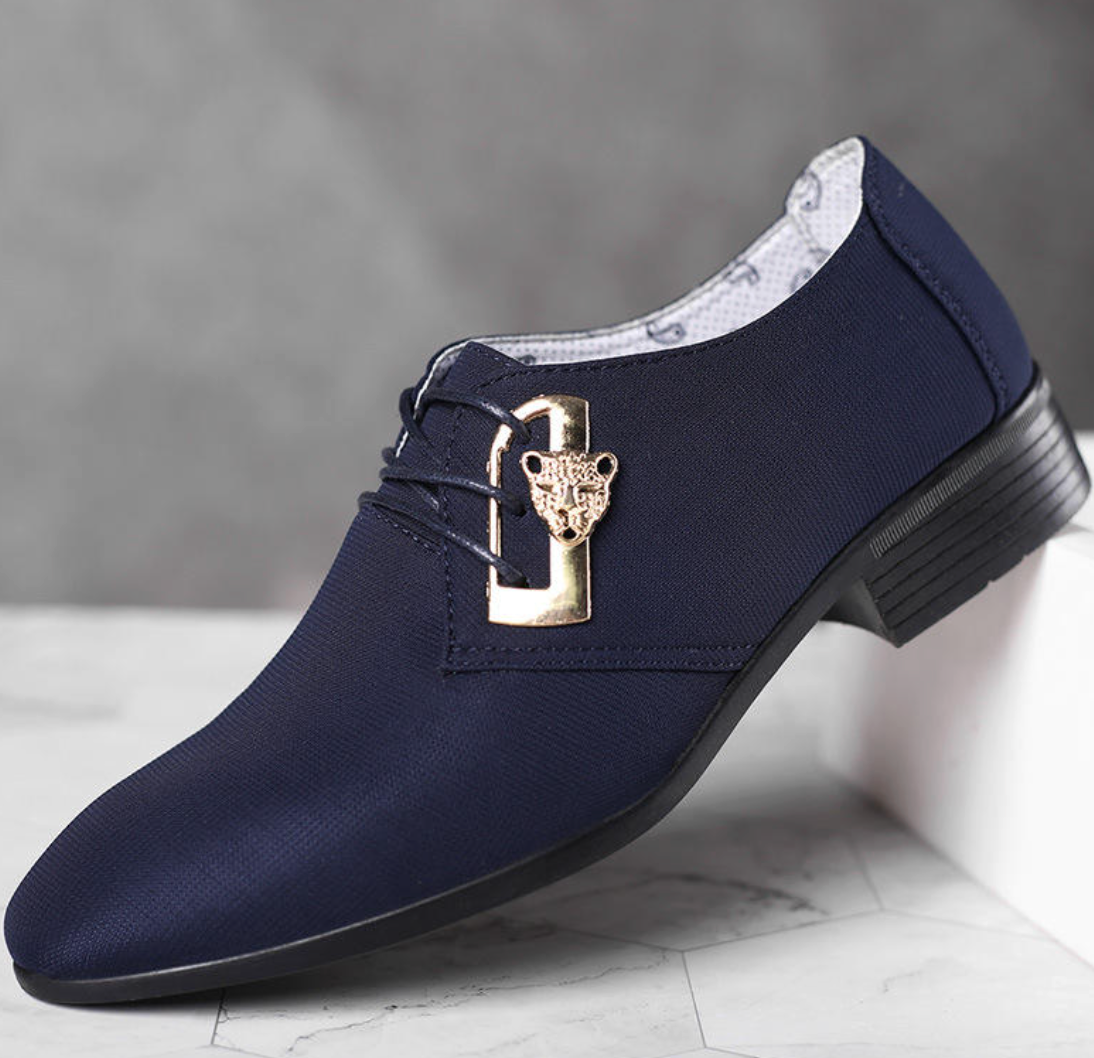 Men’s Business Casual Shoes – Breathable Oversized Comfort